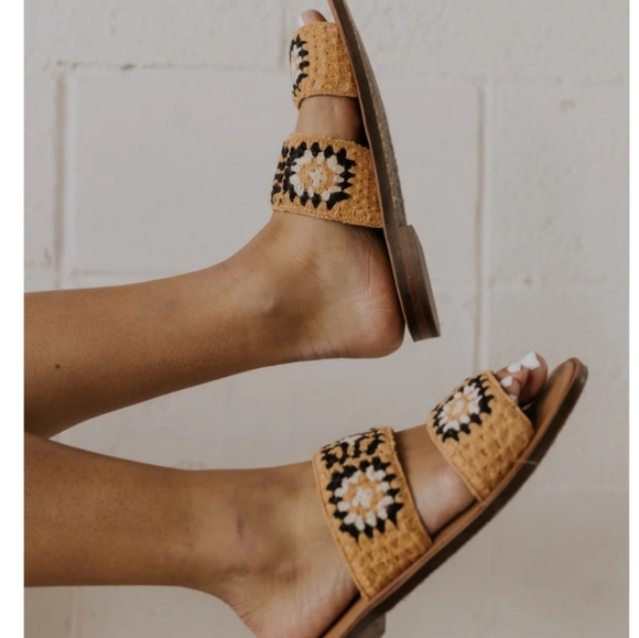 Free People Juliette Crochet Sandal Brand New In Box - Picture 2 of 8